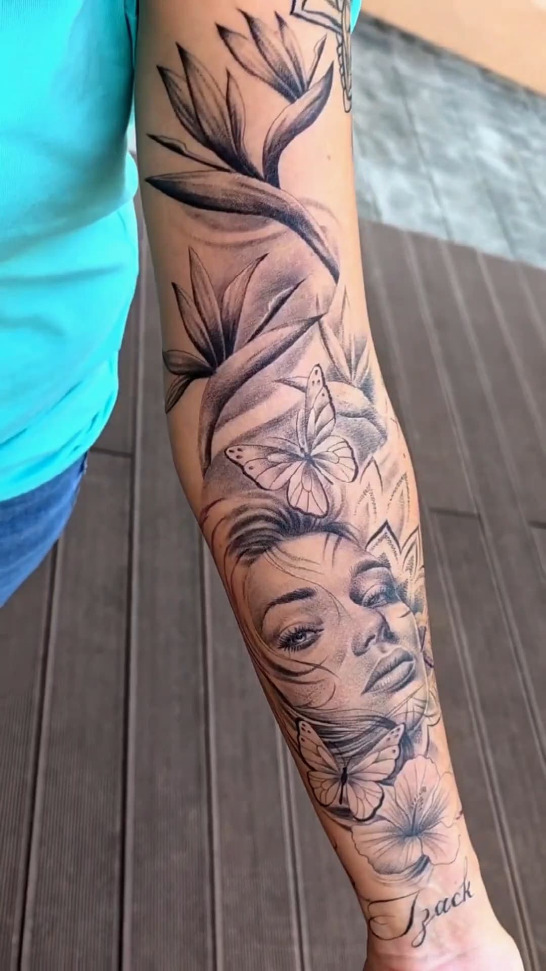 Tatouage par JM, tatoueur à Saint-Denis